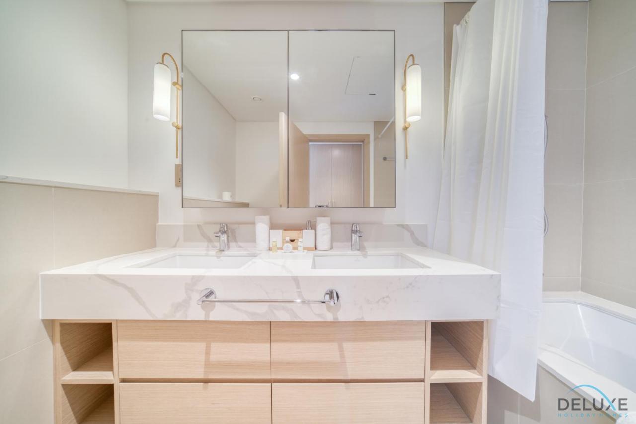 Unbeatable Chic 1br With Amazing Views By Deluxe Homes
